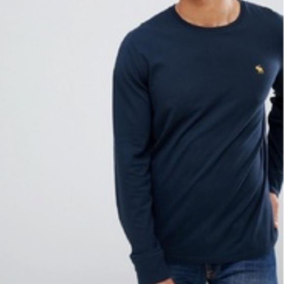 Abercrombie & Fitch Men’s Navy Longsleeve - Picture 1 of 6